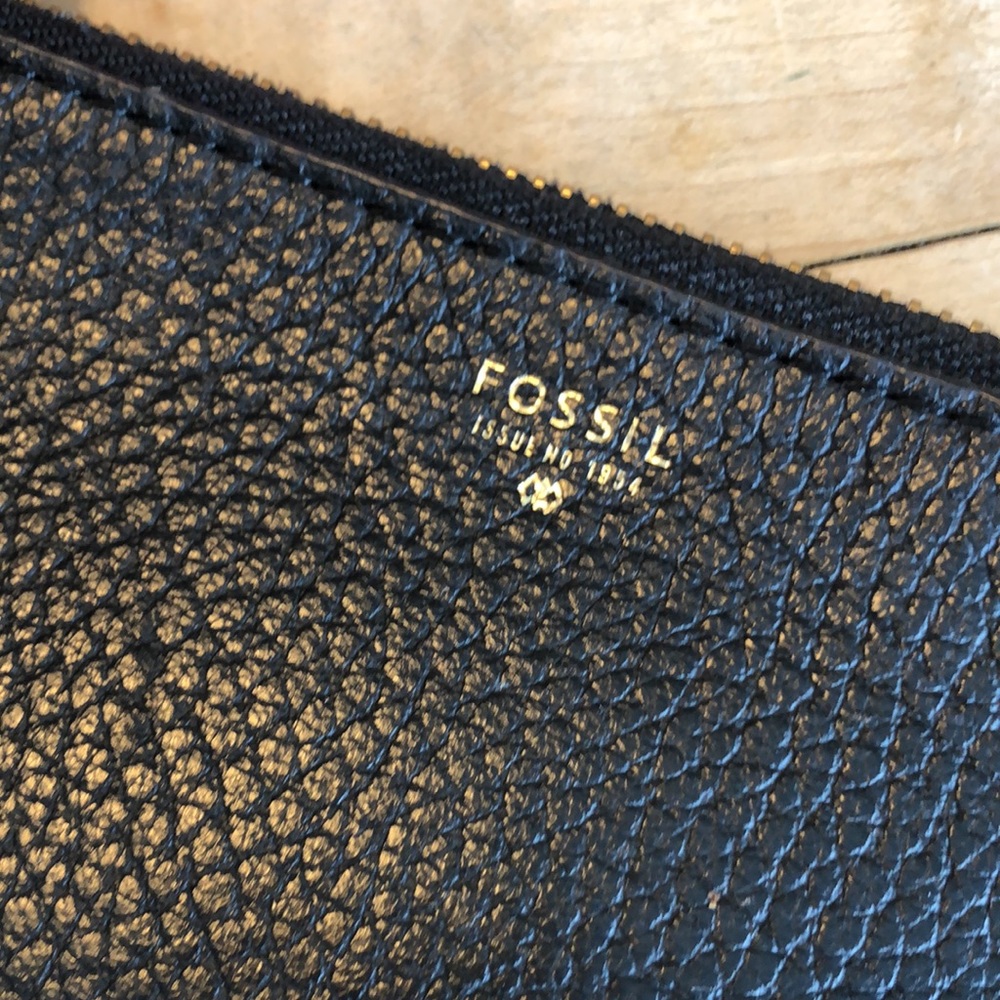 Fossil Wallet - image 3